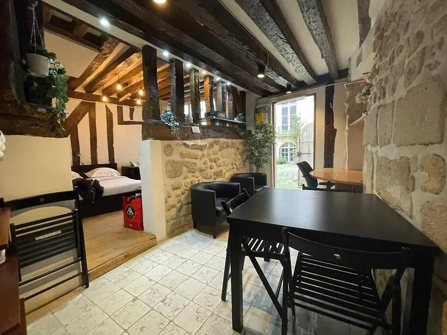 Charming Rue St Andre Des Arts Appartement *